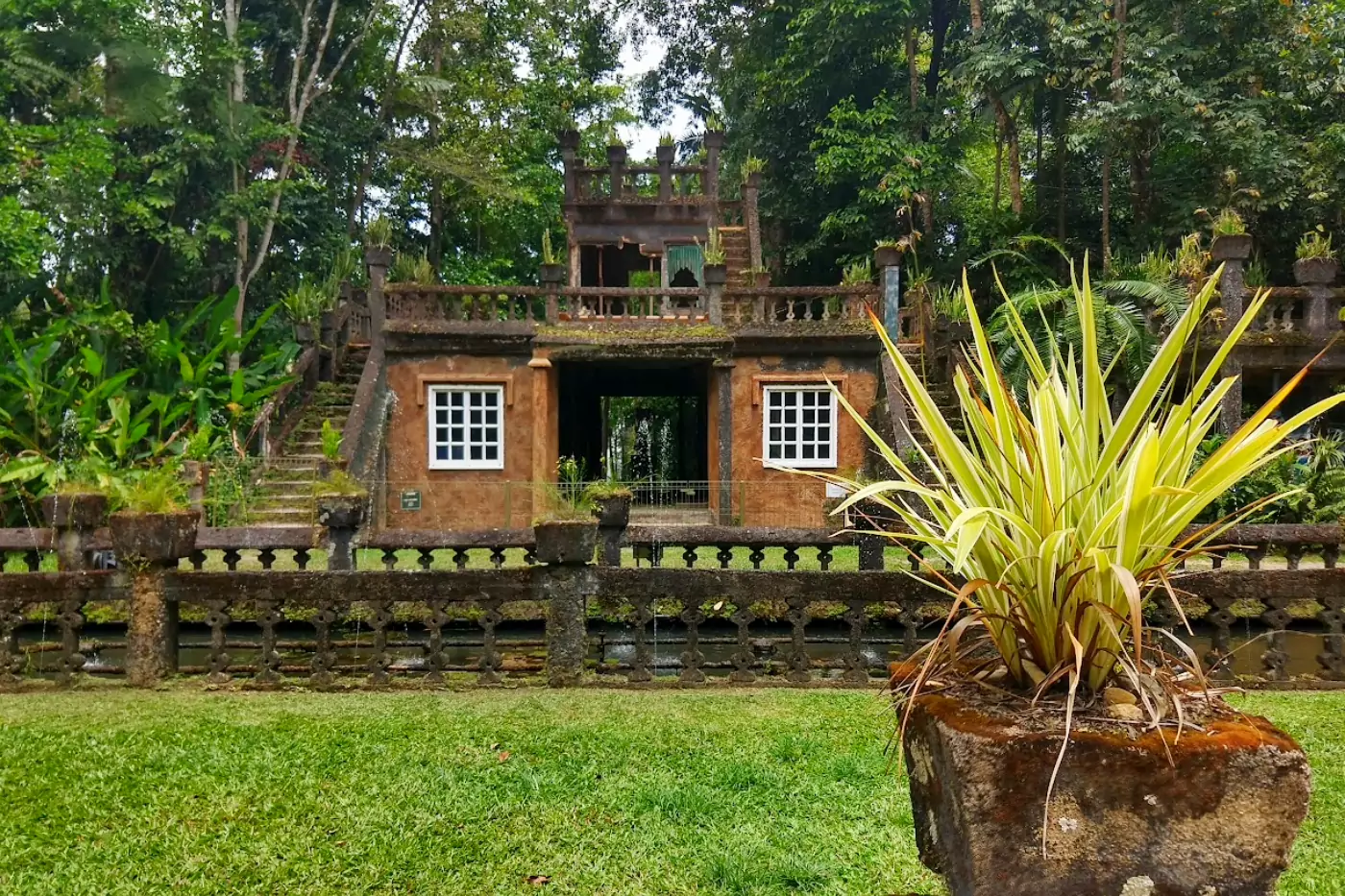 Paronella-Park-House