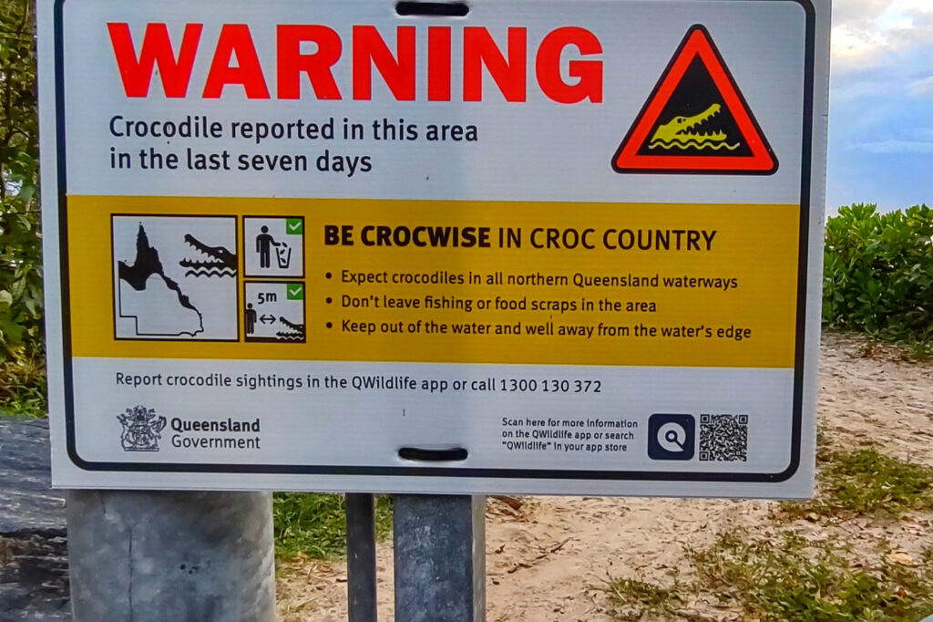 Crocodiles and kids in Cairns, crocodile warning sign